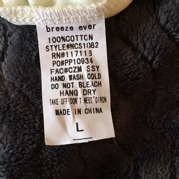 Pplaclothing - Crochet Shorts - Cream - Size L - Picture 3 of 4